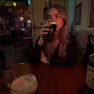 Meet your Posher, Posh